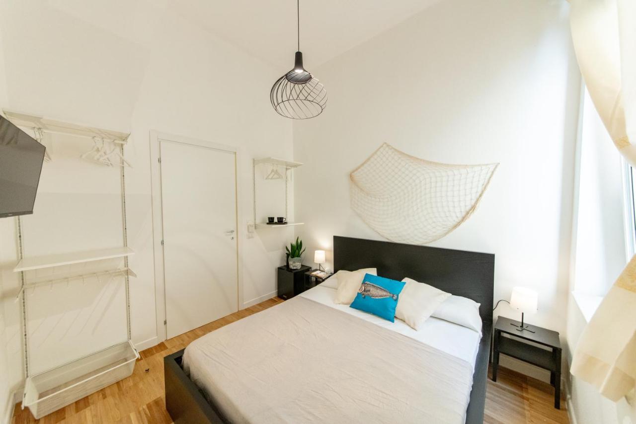 Lele'S Rooms Cagliari Extérieur photo