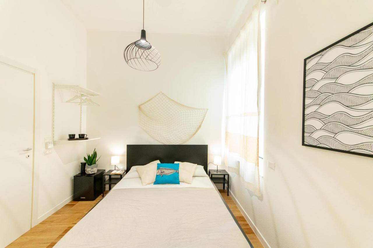 Lele'S Rooms Cagliari Extérieur photo